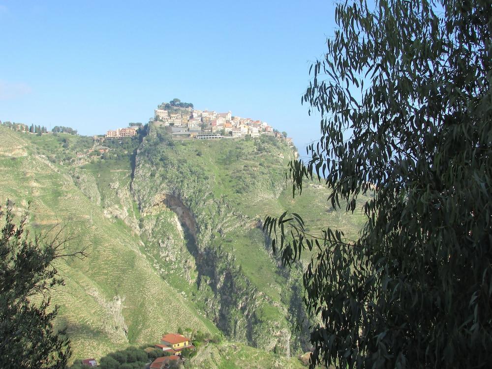 Casale Di Caterina Guest House Taormina Exterior photo